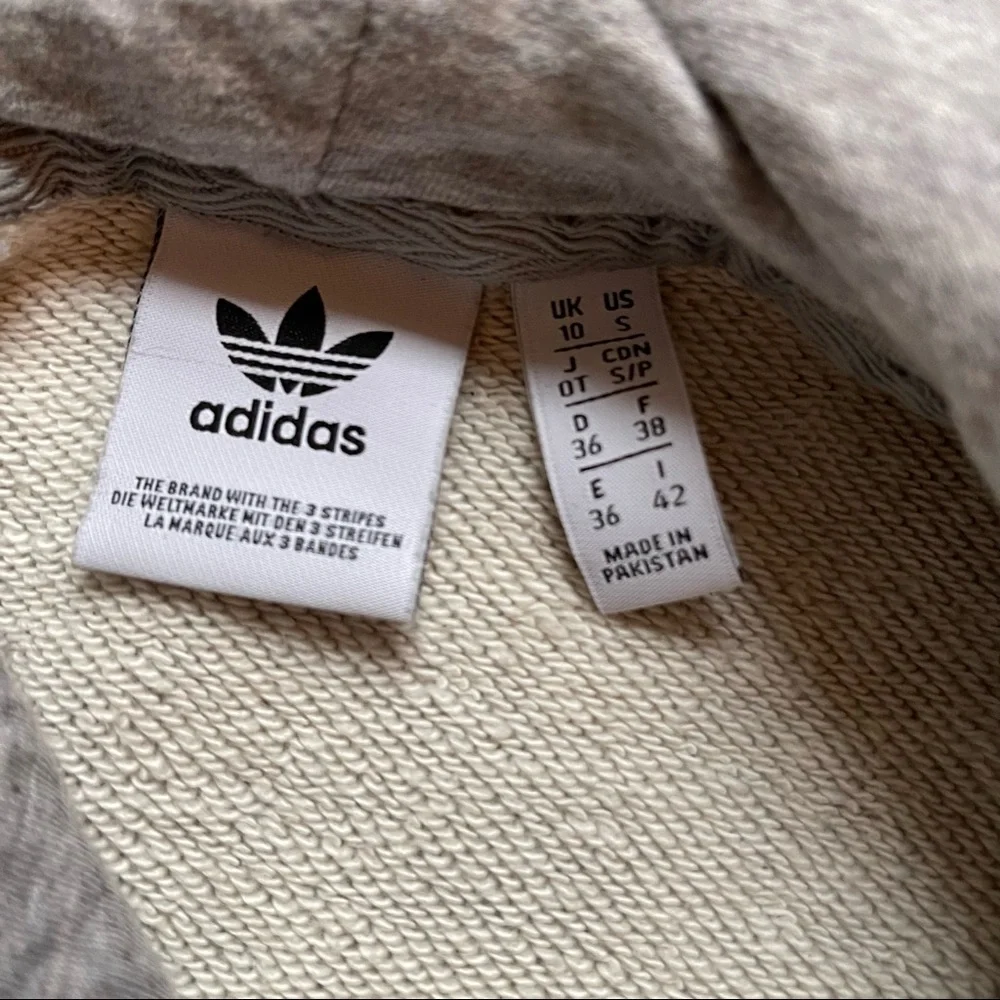 Adidas sweatshirt and pants set - Picture 3 of 6